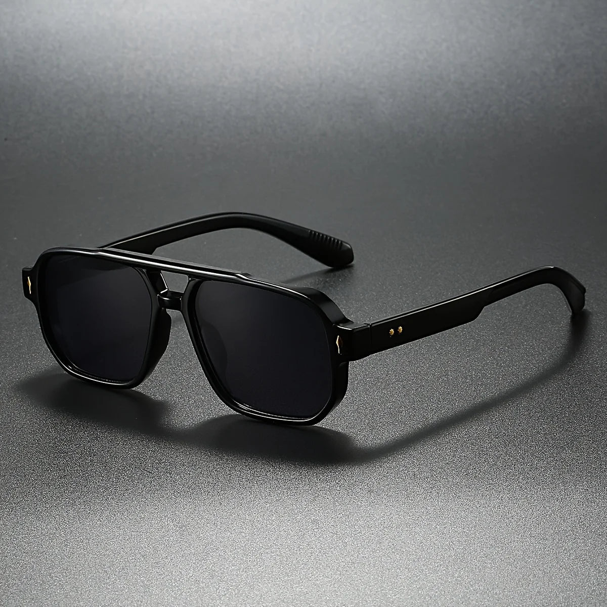 Maverick Vintage Aviator Sunglasses